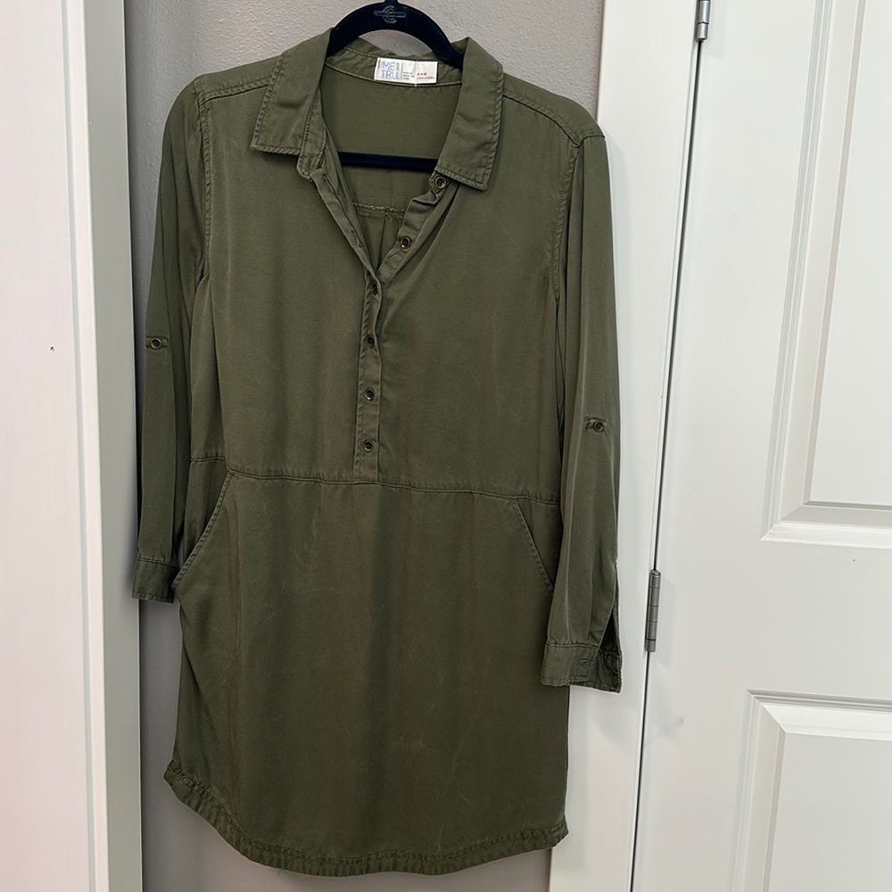 Super cute shirt dress